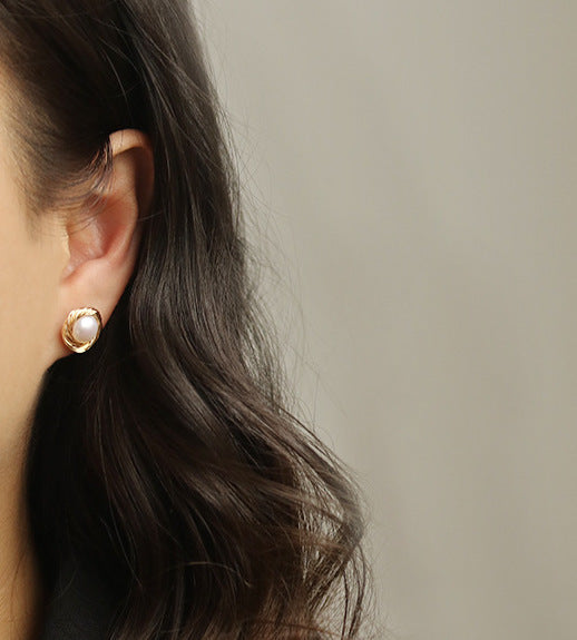 Round Pearl Earrings With Gold-Plated Wave Pattern Over Brass