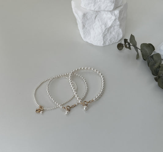 Elegant Fine Chain Pearl Bracelet